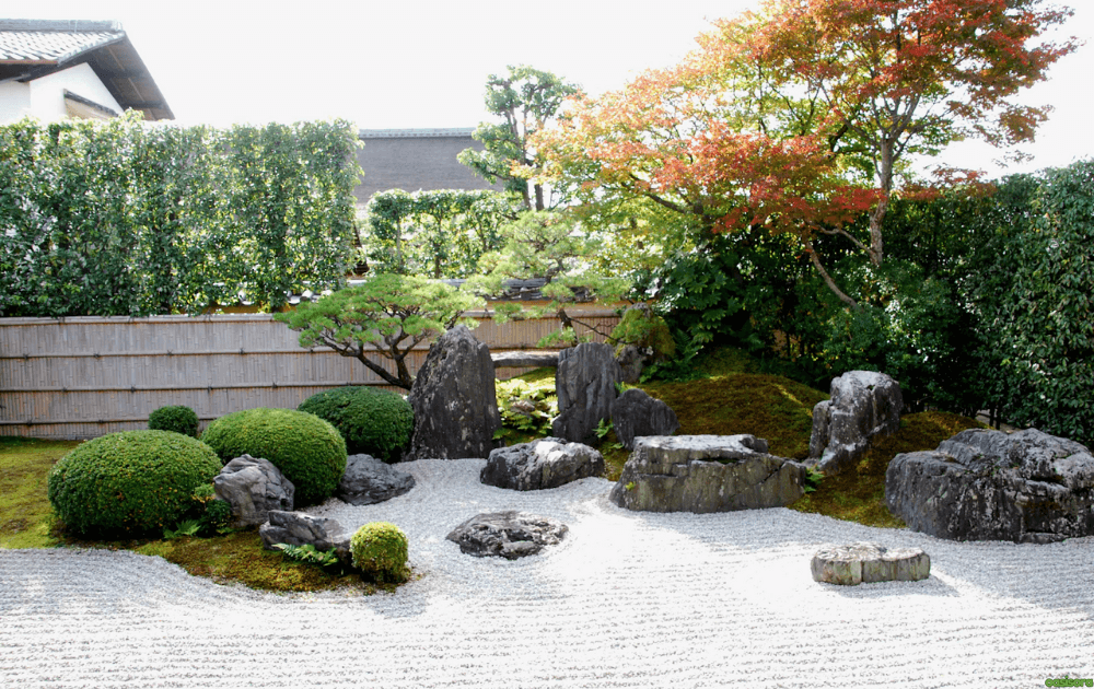 Zen-Garden-Stone-Arrangement-Ideas-to-Bring-Balance-and-Stillness