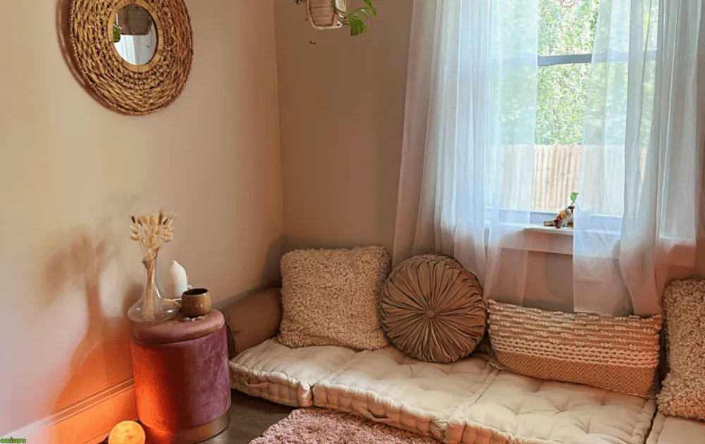 Avoid-Bright-or-Overwhelming-Tones